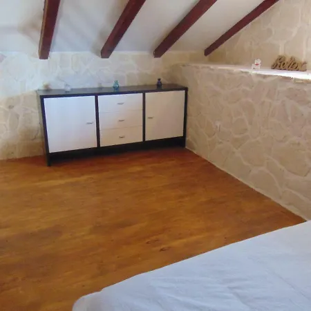度假居 Stone House San Marco, Drvenik Mali 小德尔韦尼克岛